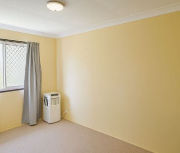 Private Unit in Duplex in Centenary Heights - Photo 5