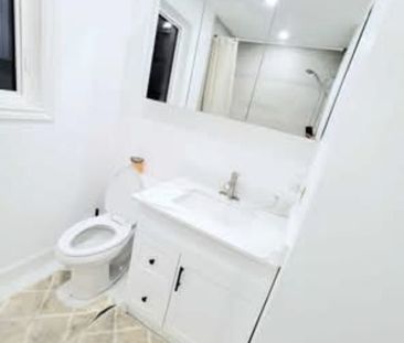 For Lease - 4699 Montrose Road, Niagara Falls, Ontario - Photo 3