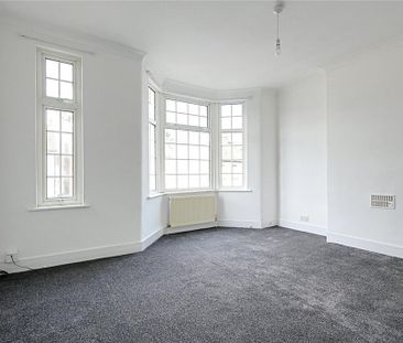 3 bedroom end of terrace house to rent - Photo 1