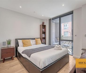 Studio to rent - Photo 3