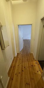 Ruhig gelegen - 1-Zimmer Wohnung in toller Kiezlage zu vergeben! - Photo 3