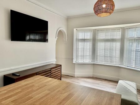 3 bedroom cottage to rent - Photo 2
