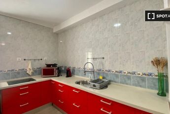 cadiz, Andalusia 11002