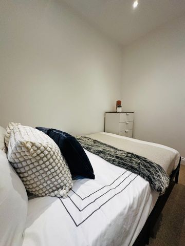 3 Bed Flat, Balham, SW12 - Photo 5