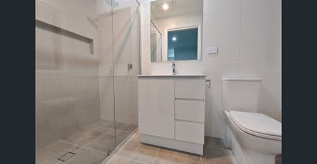 5-Bedroom Family Home for Rent - Photo 2