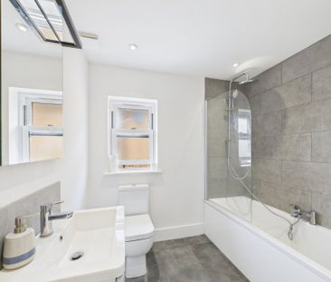 Britwell Road, Burnham, Bucks,SL1 - Photo 3