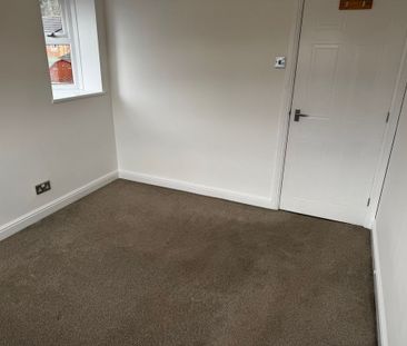 Newlands Road Oakengates, Telford - Photo 4