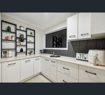 4 The Mainbrace, Tweed Heads, NSW 2485 - Photo 1