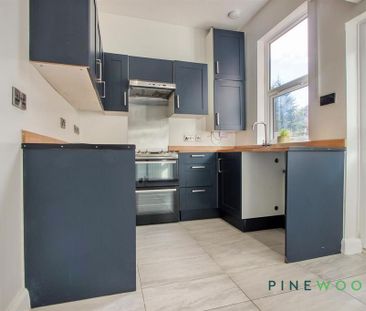 3 bedroom terraced house to rent - Photo 6