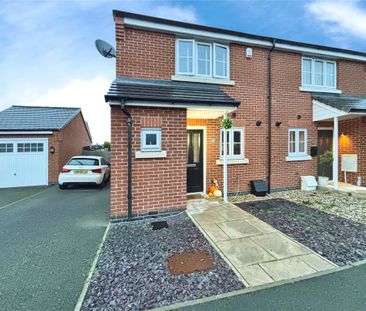 2 bedroom semi-detached house to rent - Photo 3