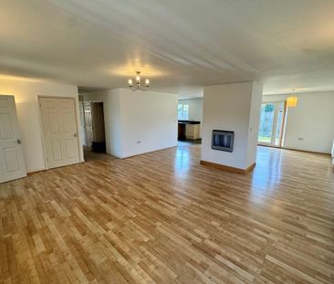 Drift Road, Lakenheath, BRANDON - Photo 1