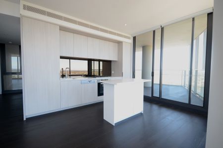 Beautiful Two Bedroom Apartment with Stunning Views!!!! - Photo 4