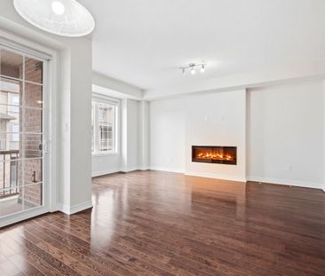 For Lease - 380 Cranbrook Common, Oakville, Ontario - Photo 3