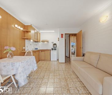 60 Esplanade Lindisfarne - Photo 1