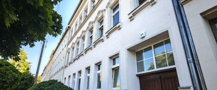 frisch renovierte 2 Raum Wohnung in guter Lage * Bezug ab 02/2026 - Photo 1