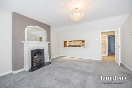 4 bedroom flat to rent - Photo 3