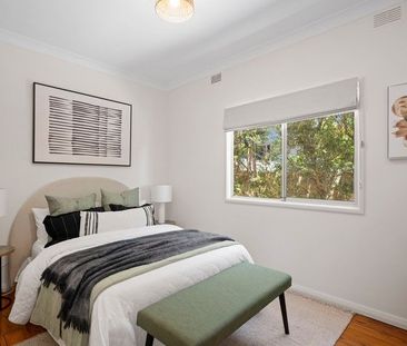 Seaside cottage in the ultimate lifestyle location - Photo 2