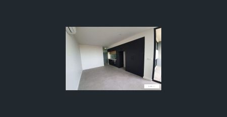 Perfectly located in the heart of Brunswick - Photo 4