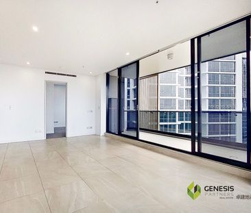 Luxury Two Bedroom Apartment Plus Study - Photo 1