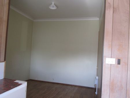 1 BEDROOM UNIT CLOSE TO CBD - Photo 4