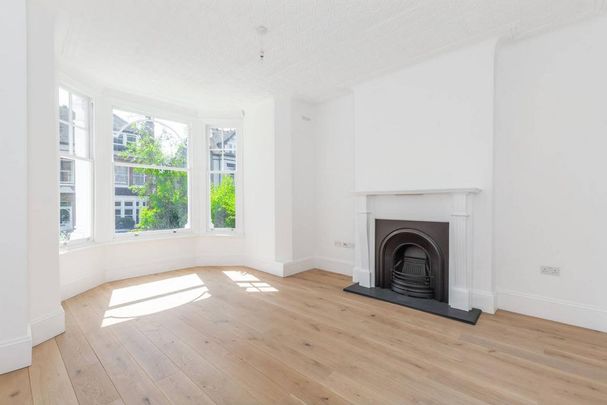 5 bedroom terraced house to rent - Photo 1