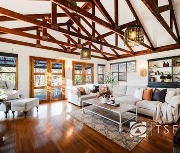 Luxury Home In Spring Gully - Photo 1