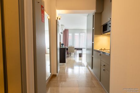 RIDA FLATS - D´DORF City! Charmante Wohnung in Top-Lage – Löffelfertig, mit Aufzug, Balkon und AC! - Foto 4