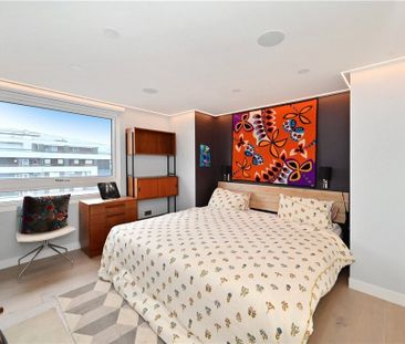 3 bedroom flat with 1 reception and 2 bathrooms in Hyde Park, W2 - Photo 1