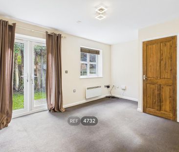 3 bedroom terraced house to rent - Photo 6