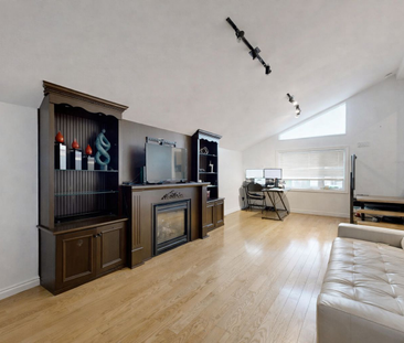 For Lease - 195 Rumble Avenue, Richmond Hill, Ontario - Photo 3