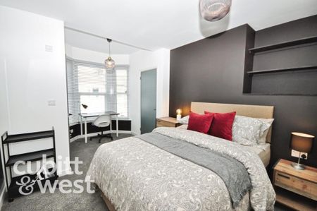 1 bedroom in a house share to rent - Photo 4