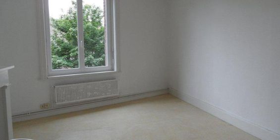Location Appartement 2 pièces 48m² LILLE 59260 - Photo 3