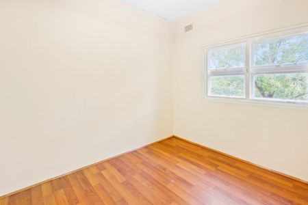 Light Filled Living in Convenient Location - Photo 5