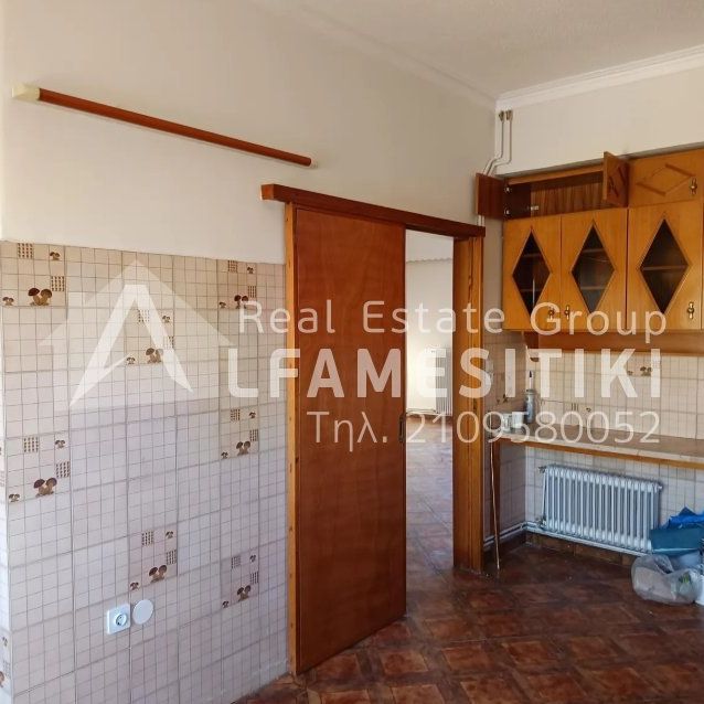 Μεζονέτα προς Ενοικίαση, Κερατσίνι Ταμπουρια, 3 Δωμάτια, 140 τ.μ., 900€ - Photo 1