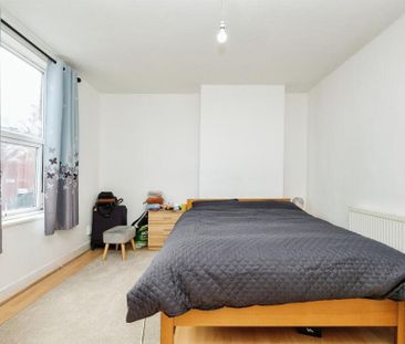 2 Bed Terraced House, Nickleby Road, LS9 - Photo 3