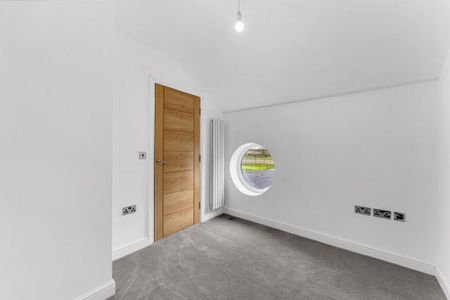 3 bedroom end of terrace house to rent - Photo 5