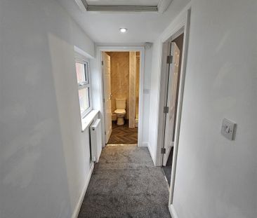 Town Street, Stanningley, Pudsey - Photo 3