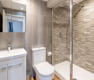 Vauxhall Street, Plymouth - Photo 5