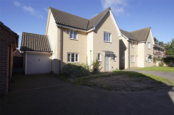 3 bedroom detached house to rent - Photo 1