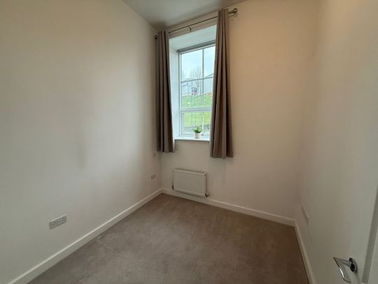 2 Bed Semi-Detached House, Bobbin Row, LS12 - Photo 1