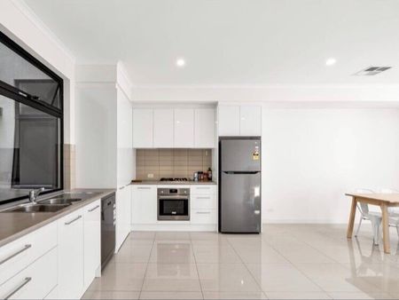 Lightsview - Photo 3