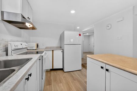 For Lease - 1263 Maitland Avenue Unit# B, Belair Park - Copeland Park and Area, Ontario - Photo 2