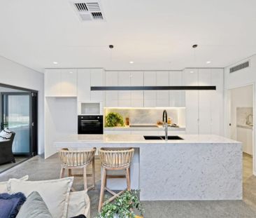 Modern Family Home in a Prime Parksidesetting - Photo 1