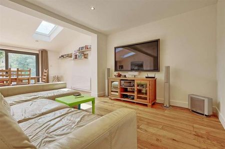 Camside, Cambridge, CB4 - Photo 2