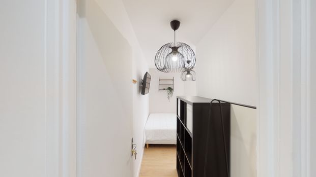 D'Enfer Roommate 4 Bedrooms at Clermont Ferrand - Photo 1