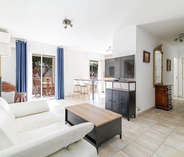 Location Appartement 2 pièces 50m² ST LAURENT DU VAR 06700 - Photo 1