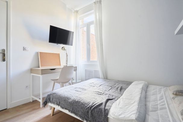 STRASBOURG G Roommate 5 Bedrooms at Amiens - Photo 1