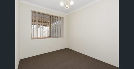Family home in quiet location - Photo 2