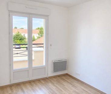 Location Appartement 3 pièces 57m² TOURNAN EN BRIE 77220 - Photo 4
