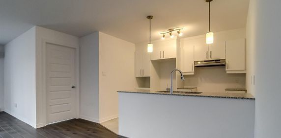 90 Rue Du Britannia (Aylmer) Super Appartement 4 1/2 Dans Quartier Calme - Photo 2
